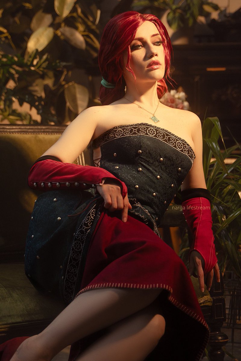 NargaLifestream's tweet photo. POV: You’re Geralt of Rivia and you are going to a masquerade with Triss Merigold.

Cosplay by me https://t.co/7XTTvt6S1y