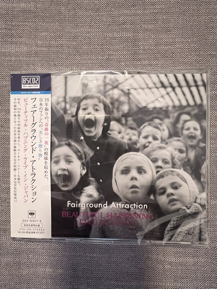 FairgroundAttraction BeautifulHappening他 Beautiful Happening - Album by Fairground Attraction | Spotify