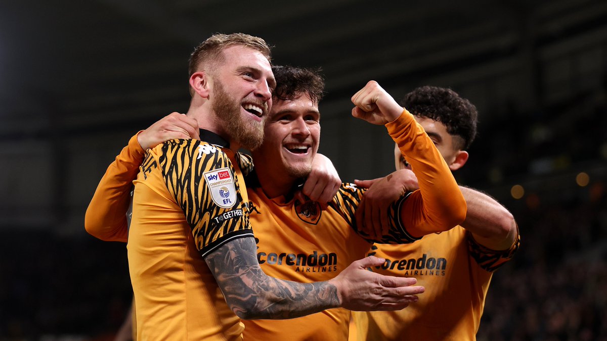 Champchatpod24's tweet photo. Three Championship wins in the last eight days. ✅

Four victories in their last five league matches. ✅

Just one loss in their last nine league games. ✅

Surpassed last season's points tally. ✅

𝗛𝗨𝗟𝗟 𝗖𝗜𝗧𝗬 𝗔𝗥𝗘 𝗟𝗜𝗩𝗜𝗡𝗚 𝗧𝗛𝗘 𝗗𝗥𝗘𝗔𝗠! 🤩

#HCAFC https://t.co/y8UJJzNrPZ