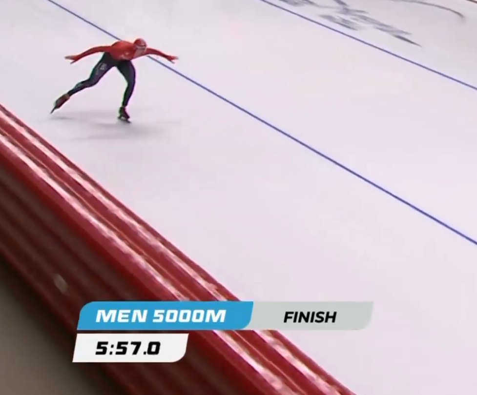 Johann Olav Koss in 1991 and Sander Eitrem in 2026, both are swinging on the ice right before skating a world record!
