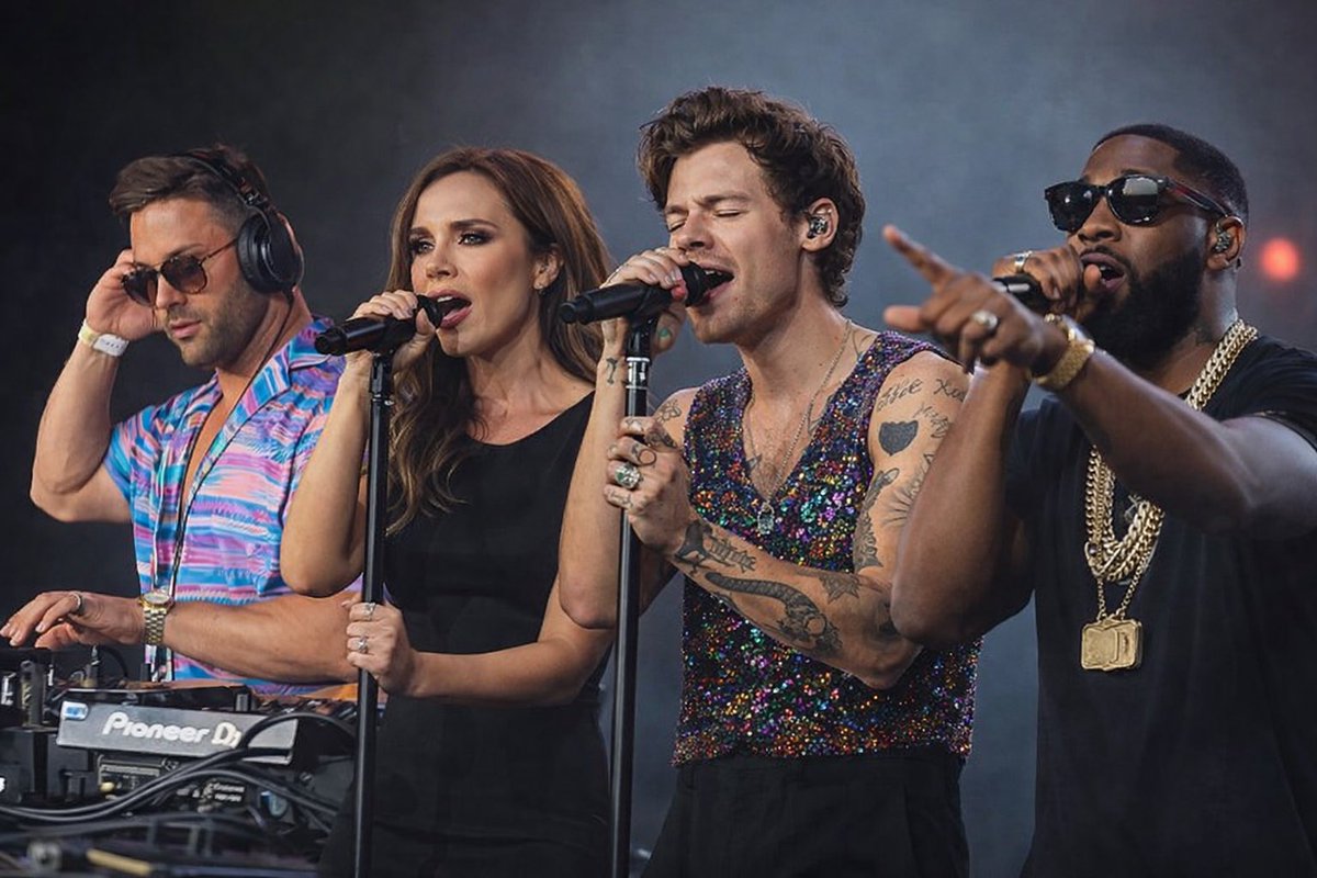 Been a crazy few days! 🚀😍 thankyiu got the love on my new single “walk away” 🚀

music.apple.com/gb/album/walk-…