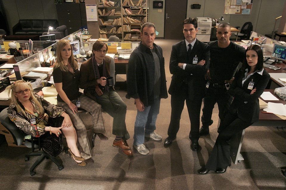 mars loves matthew gubler 🐆 tweet media