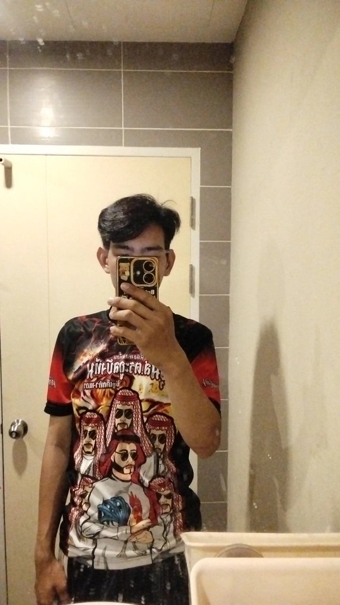 นัดเบ็ดสาวแท้ทอม
#เสรีไทย 
#บางกะปิ
#รามคำแหง 
#นวมินทร์