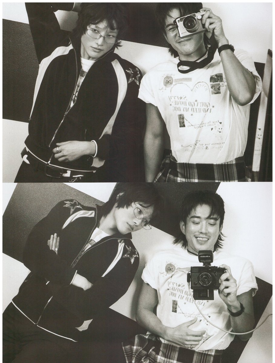 ootartifacts's tweet image. congratulations woodz in your coming out 🏳️‍🌈 a bisexual icon taking over the charts in korea #BeWhoYouAre #DrowningIsAboutAMan