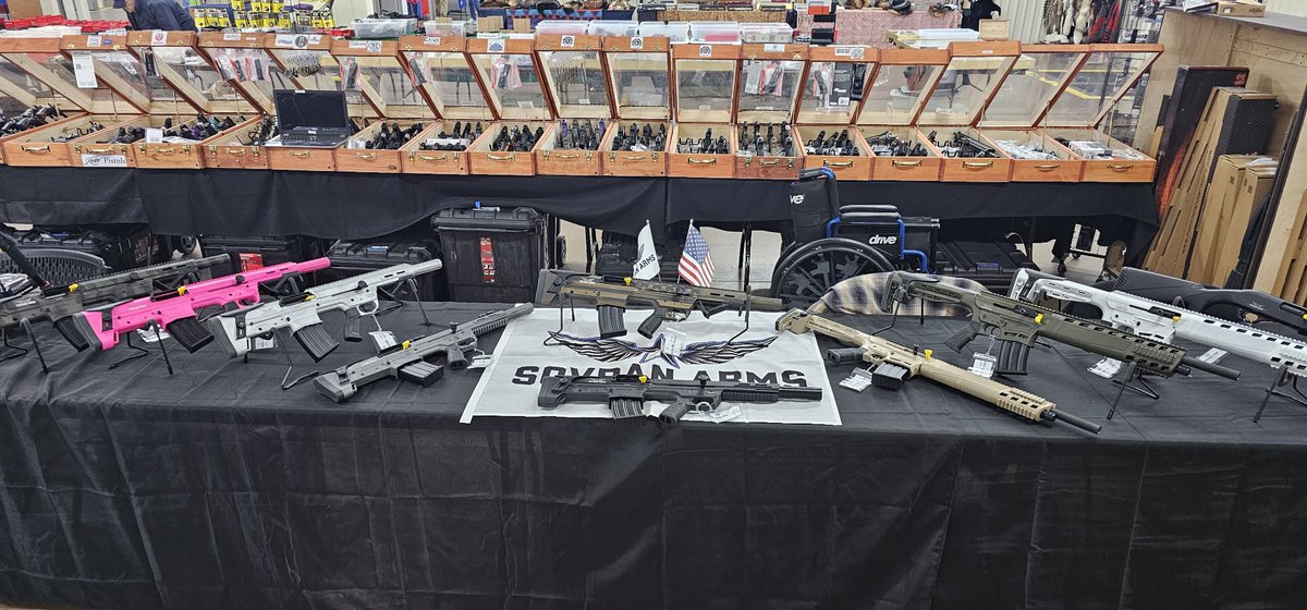 sovranarms's tweet photo. Gun shows feel like home🤙🏻
Sovran Arms on the floor😉 https://t.co/2LWeYYSfUW