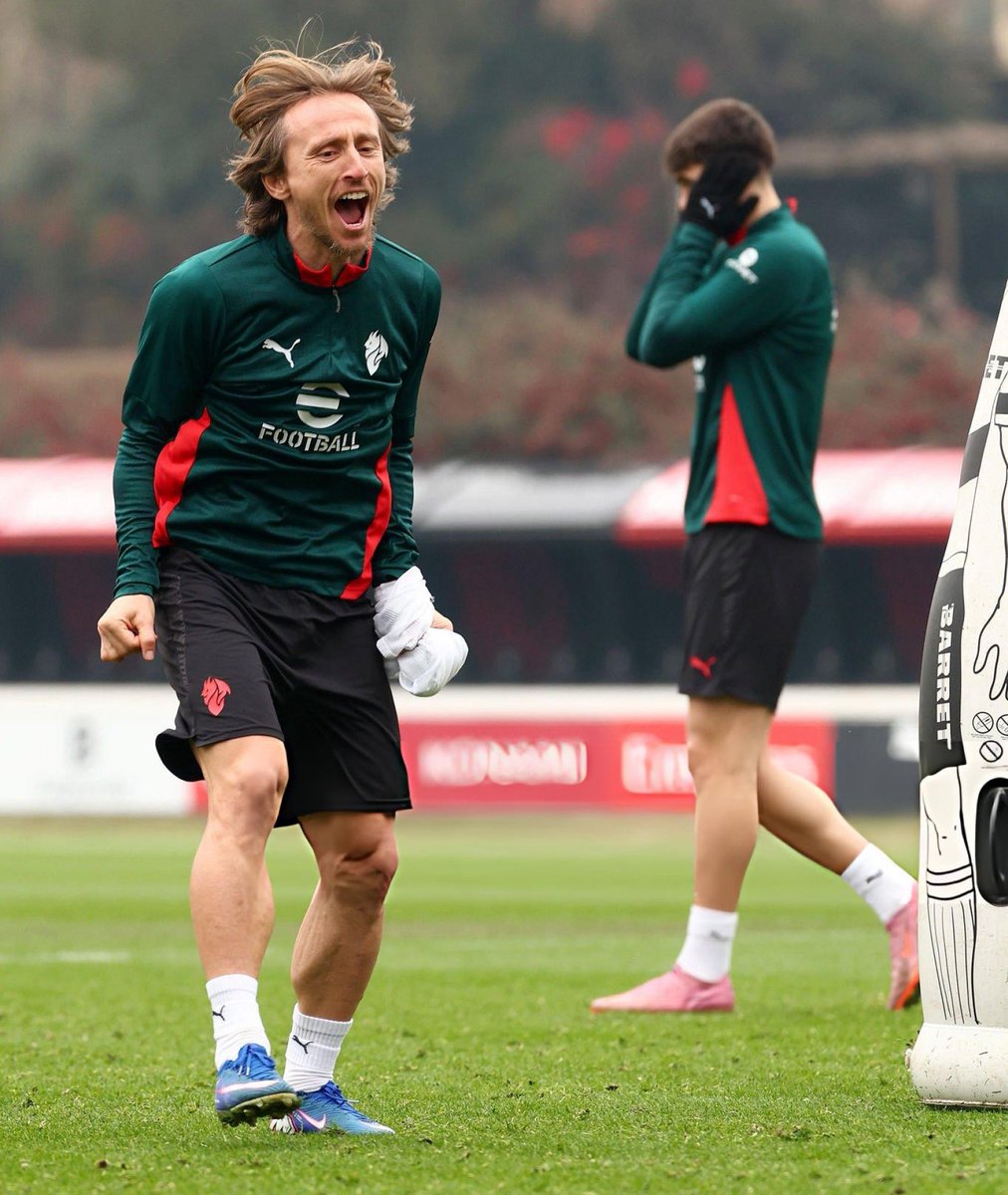 salModric's tweet photo. Luka is happy = Salma is happy 🤍 https://t.co/gkTGDexVJ0