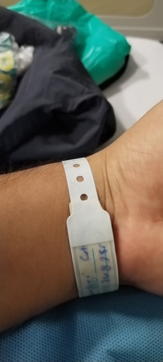 AKA_DLuka_'s tweet image. Hola muchachos e vuelto
Ayer estuve internado hoy estoy mejor sadre en unas horas.
Gracias a todos los que me apoyaron.
Aunque no se llego a la meta de 500 dolares para pagar tanto mis medicamentos como la cirujia tendre que trabajar mas duro.
Eso significa un prematuro adiós.