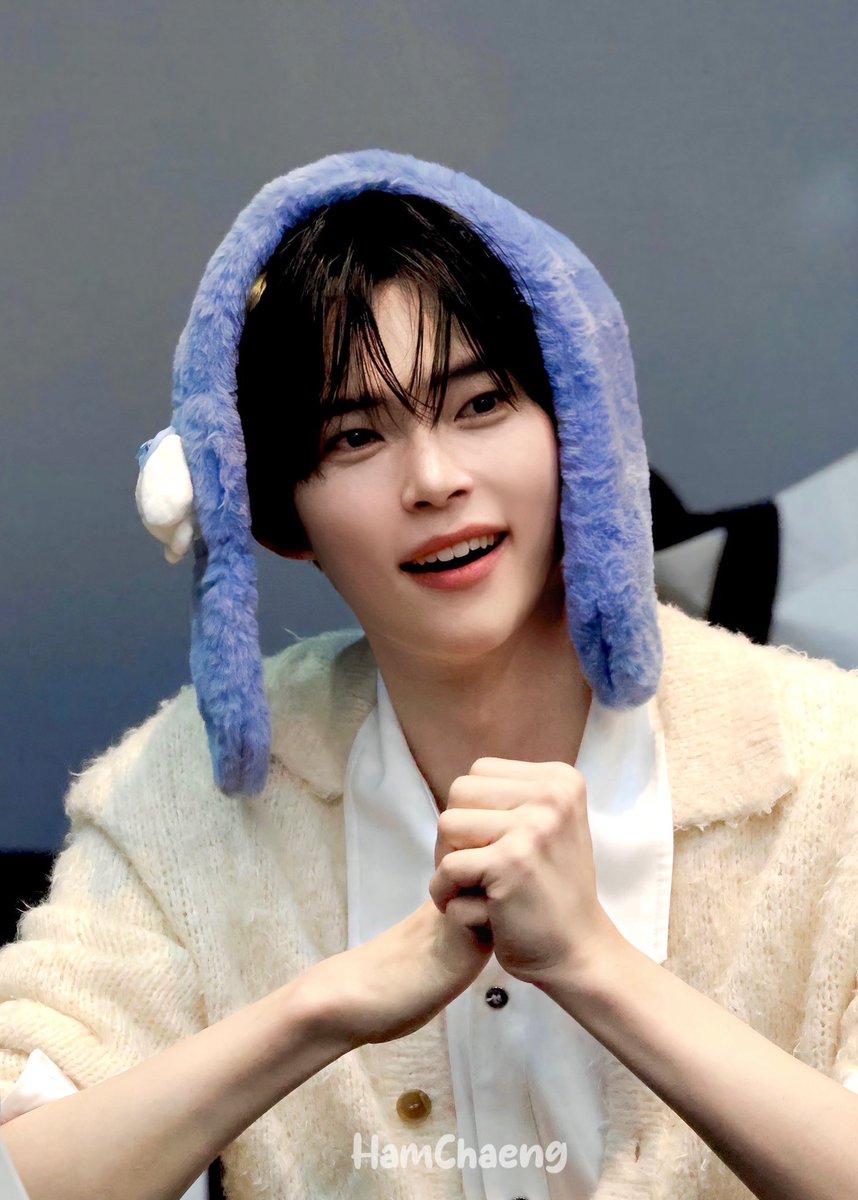 SHBCHART's tweet image. [NEWS | 260125] 'You Are Spring' by Sung Hanbin Spotify Counter 📊

Day 1 — 68,947
Day 2 — 101,815 (+32,868)
Day 3 — 62,762
Day 4 — 30,738 ‼️

Total: 264,262

#SUNGHANBIN #성한빈 #ソンハンビン
#ZEROBASEONE #제로베이스원 #成韓彬