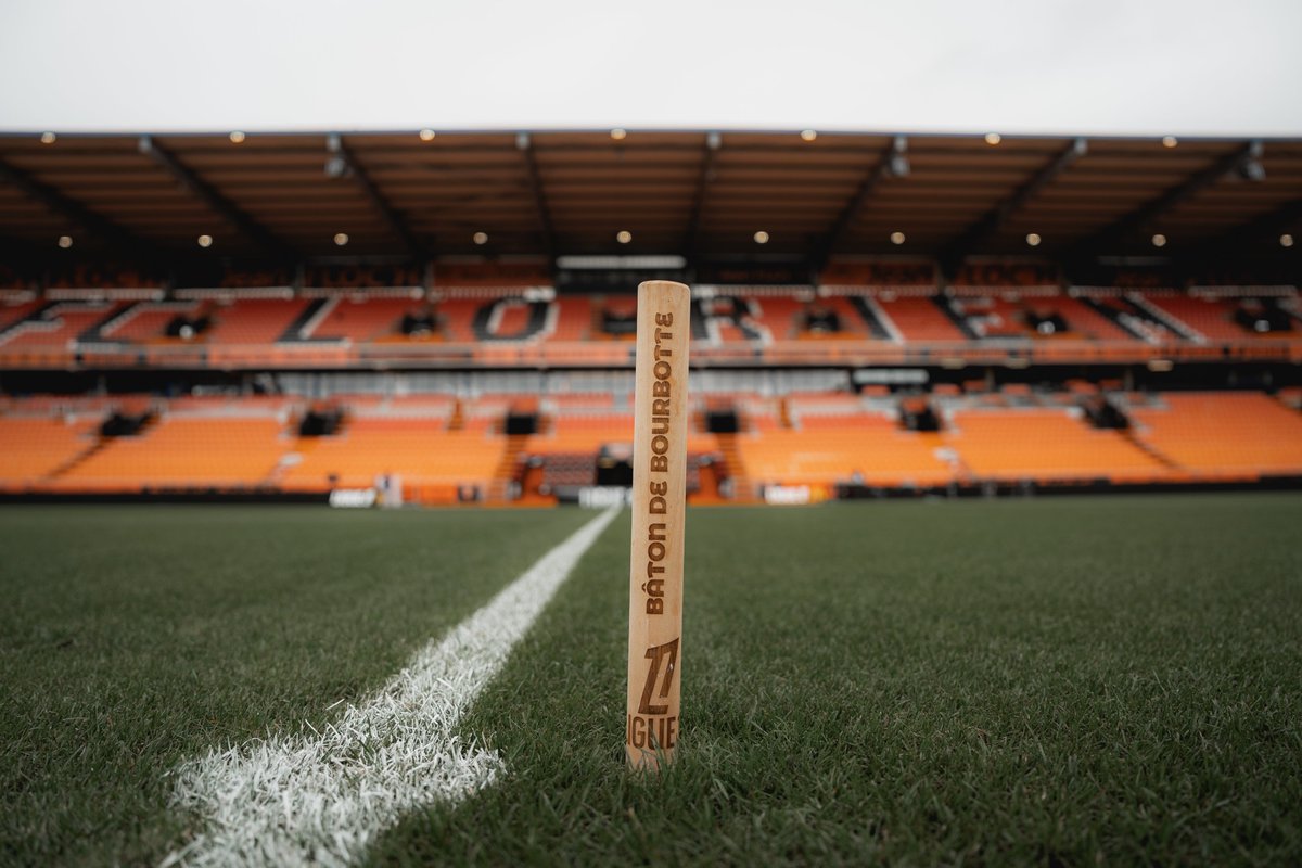 Bâton De Bourbotte tweet media