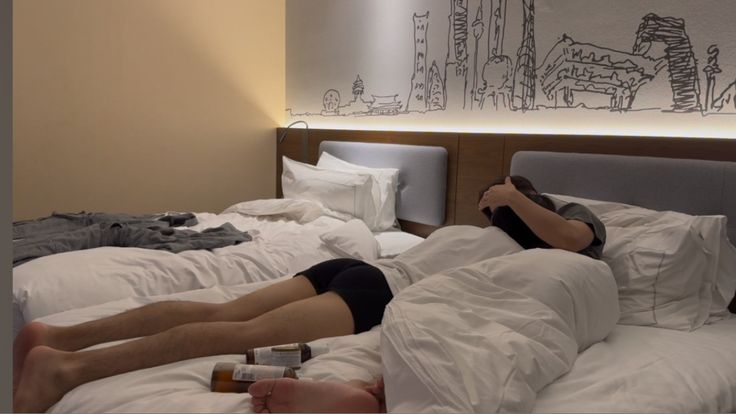 ᅠ
ᅠ
ᅠᅠᅠ
Kegiatan setiap hari sama pacarku satu ini.           
ᅠ
ᅠ
ᅠ