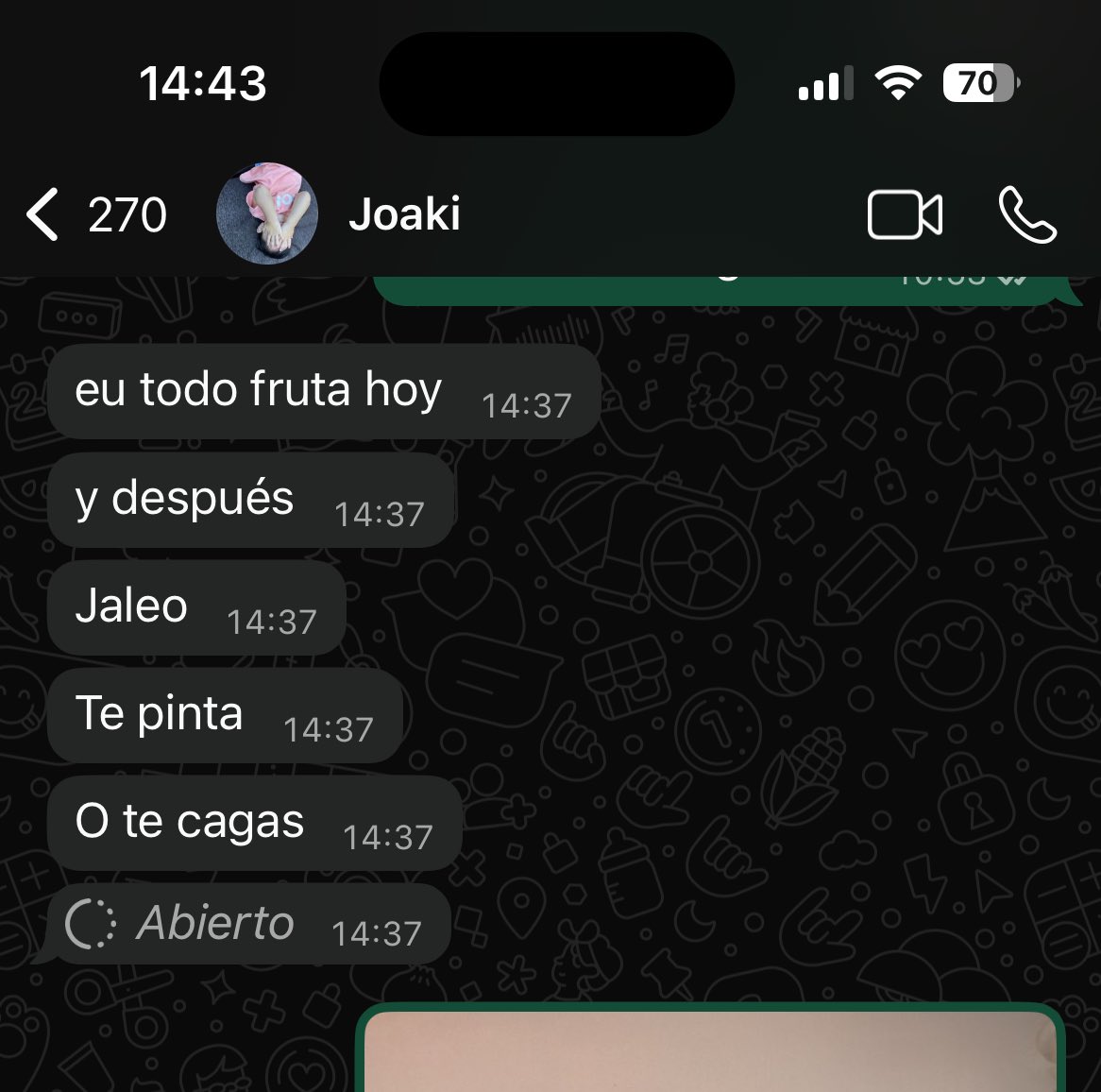 vo te pensa q yo tengo todos los dias 50mil peso