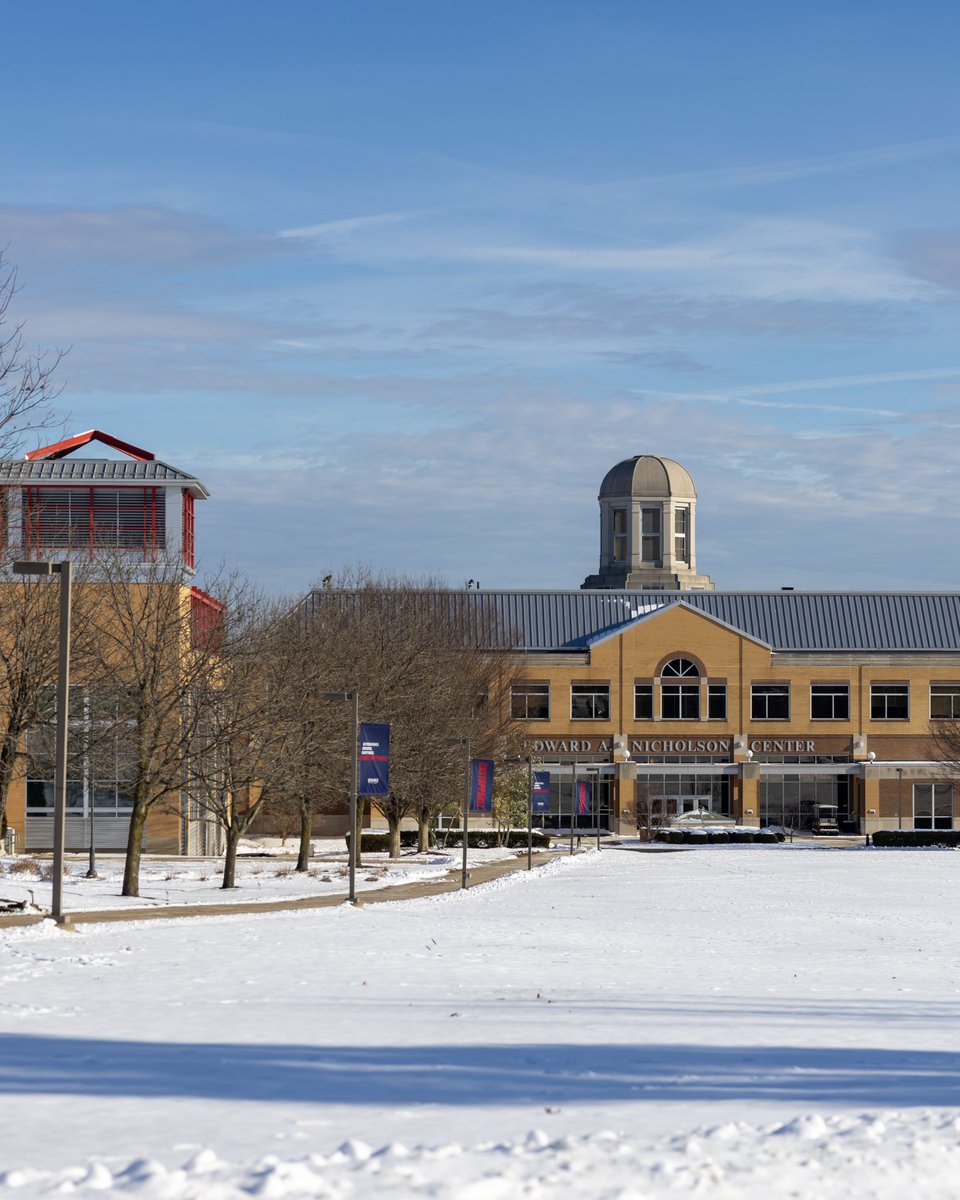 Robert Morris University tweet media