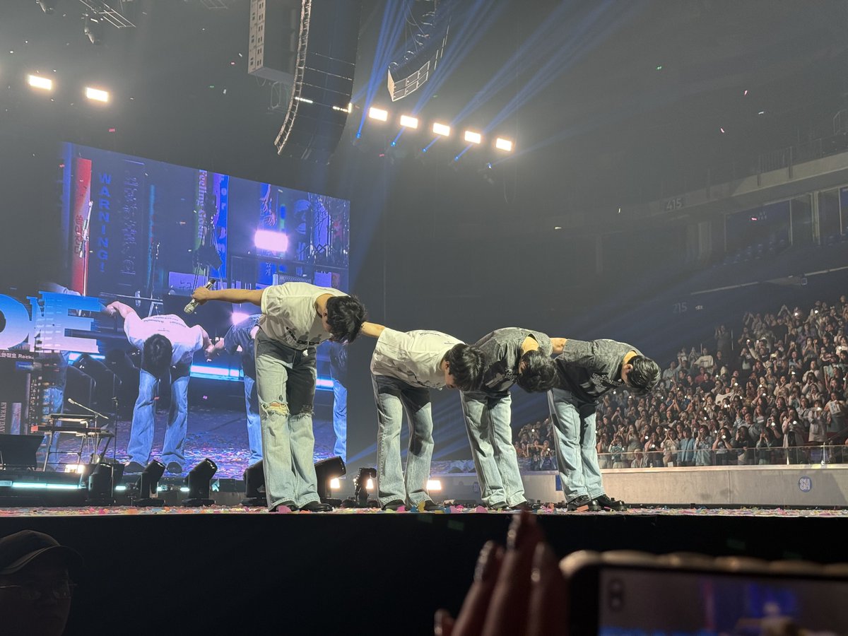 1219skies's tweet photo. thank you, i love you, always. @day6official 🥹🤍 https://t.co/s9w7k8yrkk