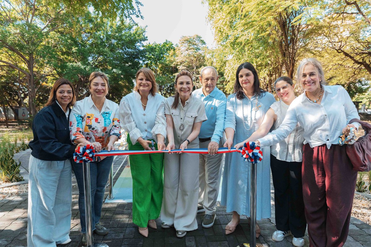 Parque del Prado, Alcaldía del DN y ADATS inauguran el Puente Arcoíris, un espacio de memoria y sanación para honrar a las mascotas 

 cronicards.com/2026/01/parque… 

#CRONICARD