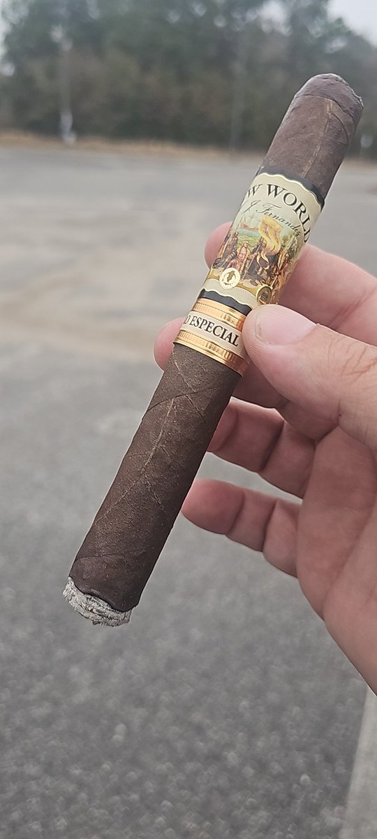 BrownEyedDevil0's tweet photo. @Ashleysmkg New world puro esprcial https://t.co/YwpViKjc40