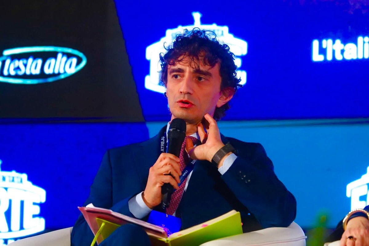 Galeazzo #Bignami (FdI) al Giornale: “Certa magistratura scarcera i criminali perché intrisa da una cultura permissivista e buonista che sfocia nell'impunità. La sinistra gioca con il fuoco: vuole lo Ius Soli per il voto di maranza, migranti e seconde generazioni”

@PolitikosIt