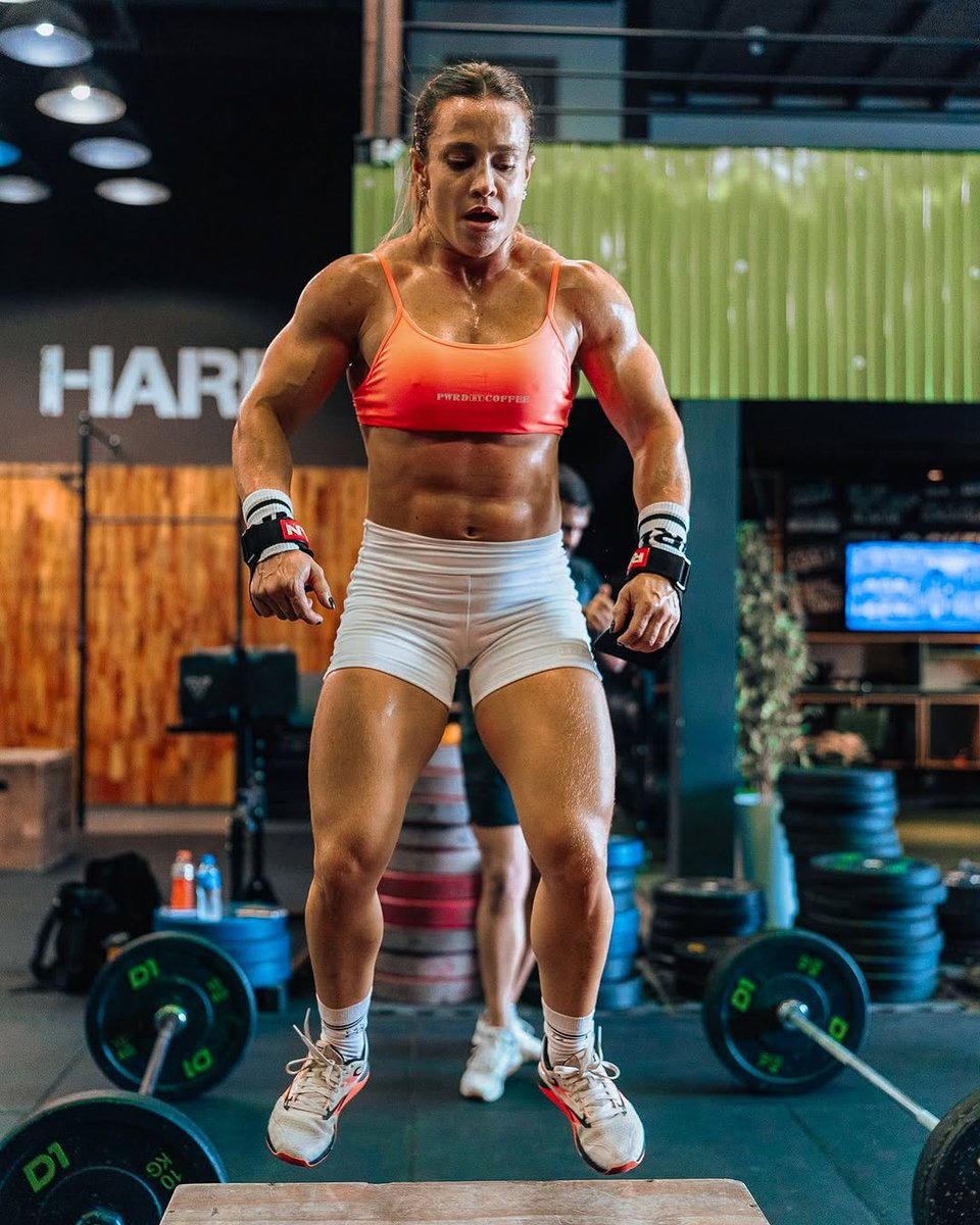 Black_Imagery's tweet image. 📸 Vanessa Bonini

Caption: WAR TANK
#VanessaBonini #quad #trapezius
#fit #ManCity #ishowspeed #inter
#abs #wwe #TrickWilliams #Jade
#biceps #Nigeria #SNME #Juve