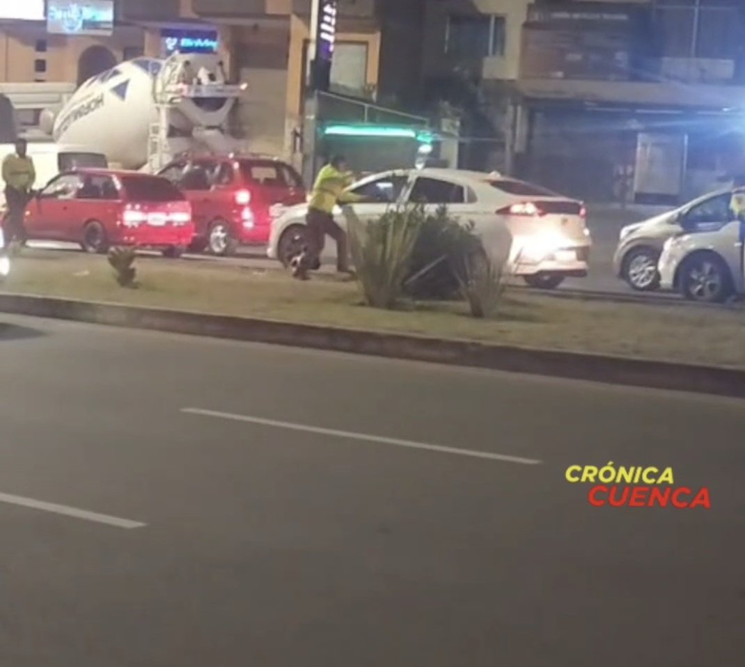 Ivan Velesaca tweet media