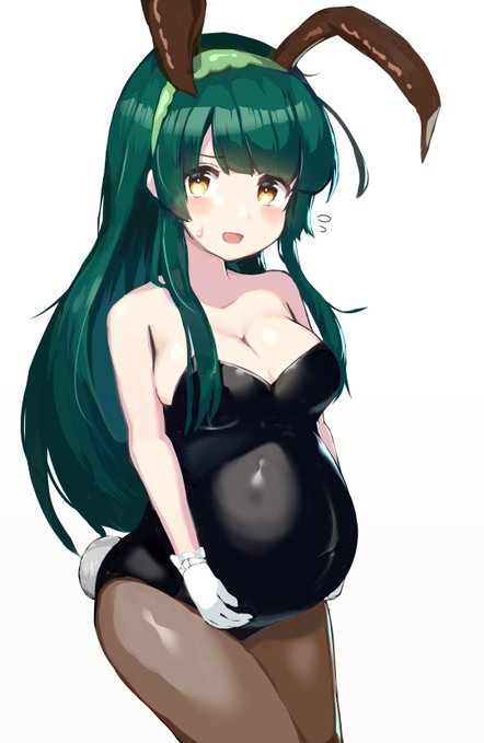 「お姉様、海外では安産を願ってウサギ…つまりバニースーツを着るそうですよ。」