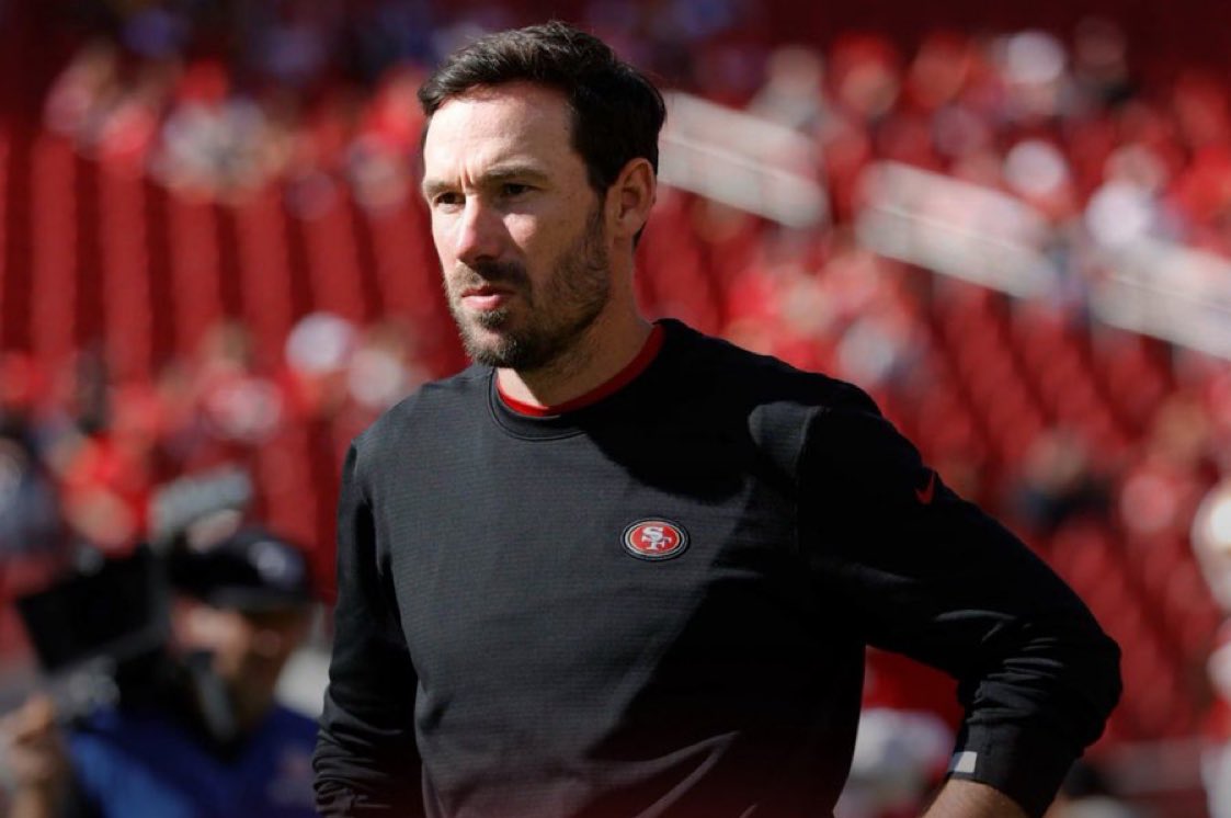 Breaking News: #49ers OC Klay Kubiak, who had HC interest from the Raiders  and Steelers, has removed himself from consideration for those jobs, per  @DMRussini He plans to stay in San Francisco