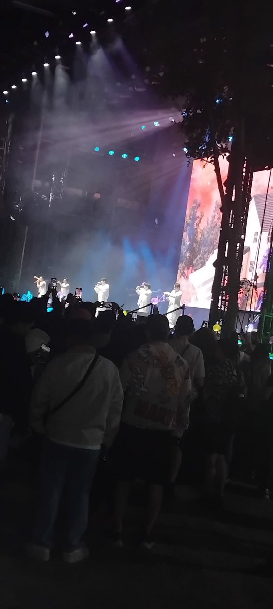 No labels, just Ally 𖣂 🍎 tweet media