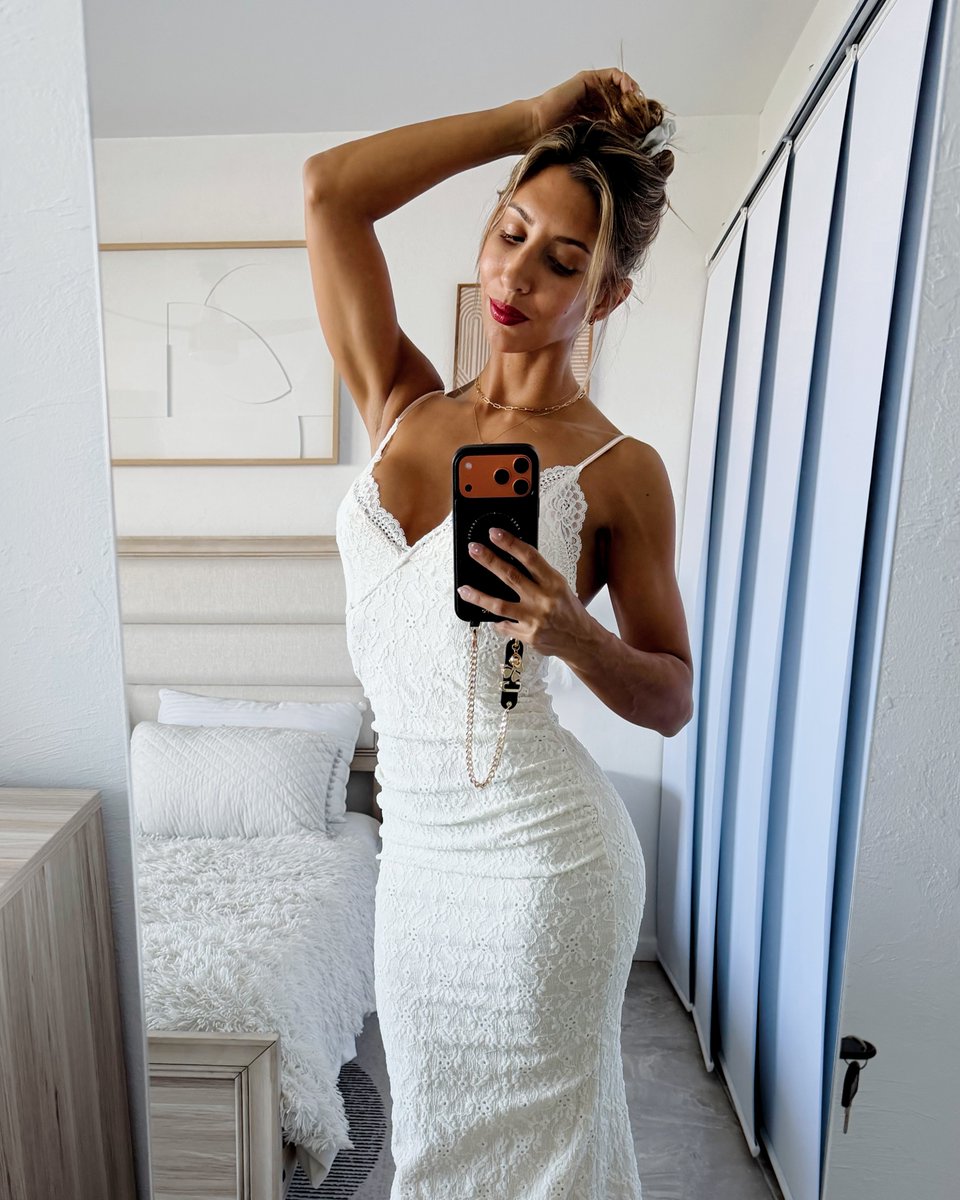 littlefitdevil's tweet image. Weekend Brunch Style 🤍
What do you think?

#whitedress #dresses #brunchoutfit #weekendoutfit #dateoutfit