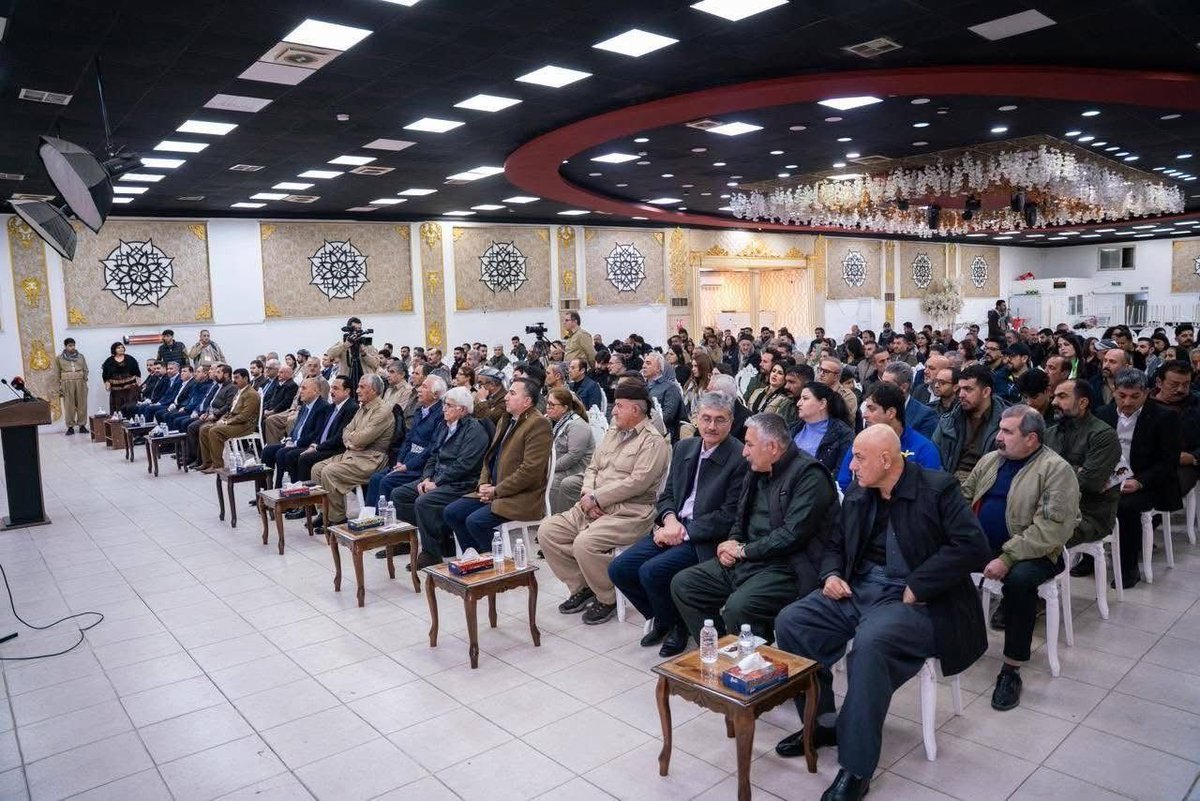 گرامیداشت هشتادمین سالگرد تأسیس جمهوری کوردستان در اربیل

در اربیل، با حضور مقامات دولتی و رؤسای احزاب کوردستان، هشتادمین سالگرد تأسیس جمهوری کوردستان گرامی داشته شد. در این مراسم، مصطفی مولودی، معاون دبیرکل حزب دموکرات، در سخنانی این مناسبت تاریخی را نماد مبارزه ملت کورد علیه