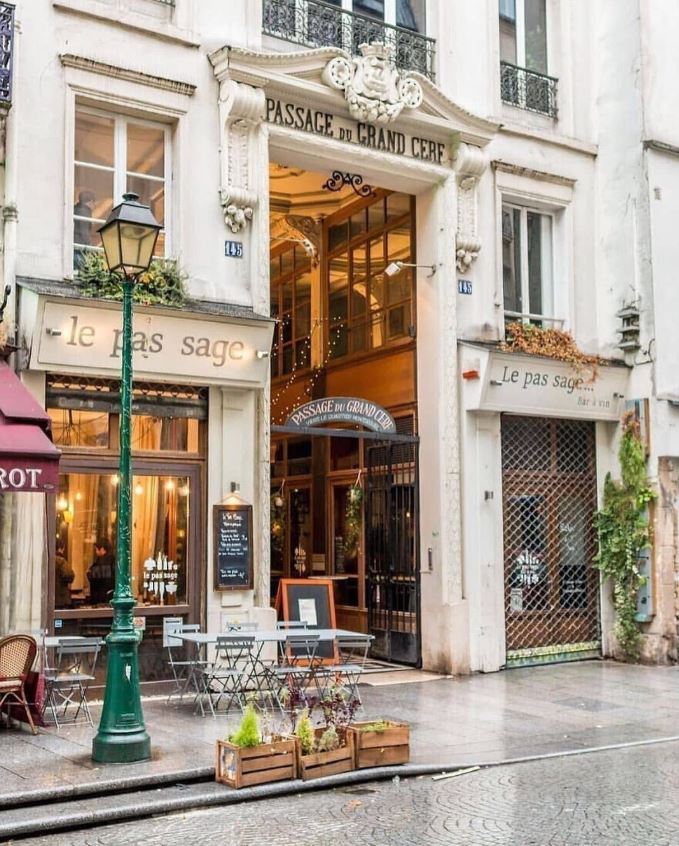 Vacation In Paris 🗼 tweet media