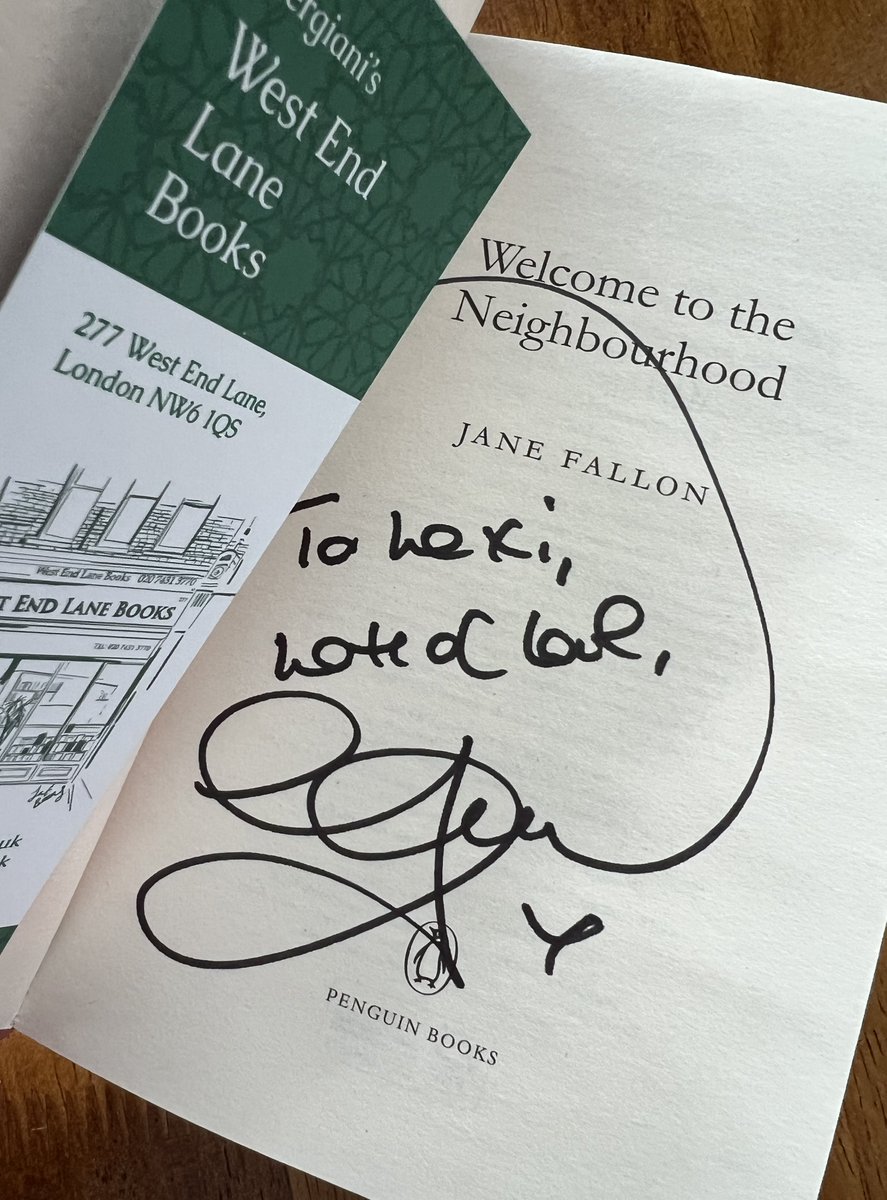 Leena_SK's tweet photo. @JaneFallon Your book has arrived in Chicagoland to brighten the freezing weather (-16C)! Thank you for signing the book and thank you @WELBooks for the perfect service. Rescue cats Phoebe and Piper are excited to do their first promo gig!  #PromoPets #WelcomeToTheNeighbourhood https://t.co/NhP3YiGO4W