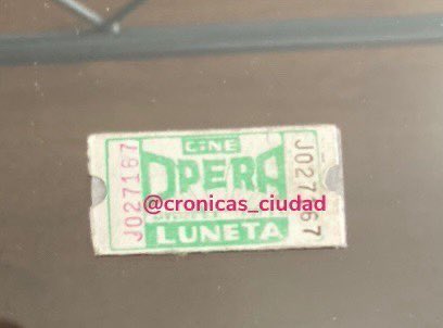 OscarBlancoCdmx's tweet photo. #ExploracionUrbana #CinesPerdidos 
Los 50 cines más grandes en la historia de la #CDMX han sido: 1) Cine Florida con 7,500 butacas, 2) Cine Teresa (antiguo) 7,000 butacas, 3) Cine Tacuba 6,000 butacas, Cine México 6,000 butacas, 5) Cine Colonial con 5,260 butacas, 6) Cine Coloso con 5,100 butacas, 7) Cine Máximo con 4,720 butacas, 8) Cine Orfeón con 4,600 butacas, 9) Cine Futurama 4,494 butacas, 10) Cine Politeama 4,4450 butacas, 11) Cine Internacional 4,200 butacas, 12) Cine Roble 4,150 butacas, 13) Cine Cairo 4,046 butacas, 14) Cine Marina 4,000 butacas, Cine Olimpia 4,000 butacas, Cine Maya 4,000 butacas, Cine Palacio Chino 4,000 butacas, Cine Modelo 4,000 butacas, Cine Encanto 4,000 butacas, 20) Cine Odeón 3,942 butacas, 21) Cine Metropolitan 3,898, 22) Cine Apolo 3,650 butacas, 23) Cine Sonora 3,600 butacas, 24) Cine Estadio 3,500 butacas, 25) Cine Ermita 3,500 butacas, 26) Cine Ópera 3,500 butacas, 27) Cine Alameda 3,300 butacas, 28) Cine Carrusel 3,344 butacas, 29) Cine Las Américas 3,225 butacas, 30) Cine Teresa 3,150 butacas 31) Cine Real Cinema 3,100 butacas, 32) Cine Atlas 3,100 butacas, 33) Cine Granat 3,016 butacas, 34) Cine Cuitláhuac 3,000 butacas, Cine Cosmos 3,000, 35) Cine Tlacopan 2,950, 36) Cine Polanco 2,800 butacas, 37) Cine Rialto 2,715 butacas, 38) Cine John Ford 2,600 butacas, 39) Cine Insurgentes 2,560 butacas, 40) Cine Plaza 2,520 butacas, 41) Cine Latino 2,500 butacas, 42) Cine Continental 2,350 butacas, 43) Cine Victoria 2,200 butacas, 44) Cine Manacar 1965 butacas, 45) Cine Bucareli 1,860 butacas, 46) Cine Diana 1,850 butacas, 47) Cine Lindavista 1,450 butacas, 48) Dorado 70 1,368 butacas, 49) Cine Lido 1,325 butacas, 50) Cine Tlatelolco 1,200 butacas. 

Qué cine recuerdan? 🇲🇽🕷