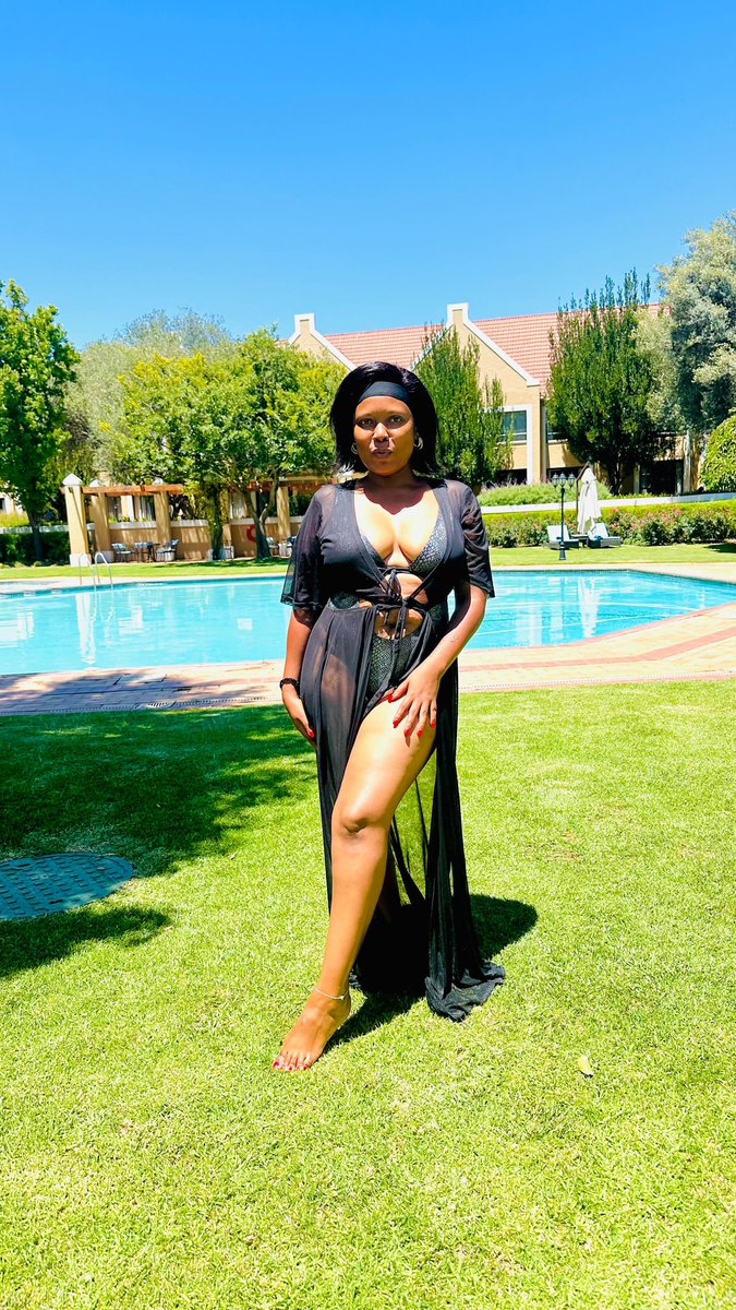 pronounced_dez tweet media