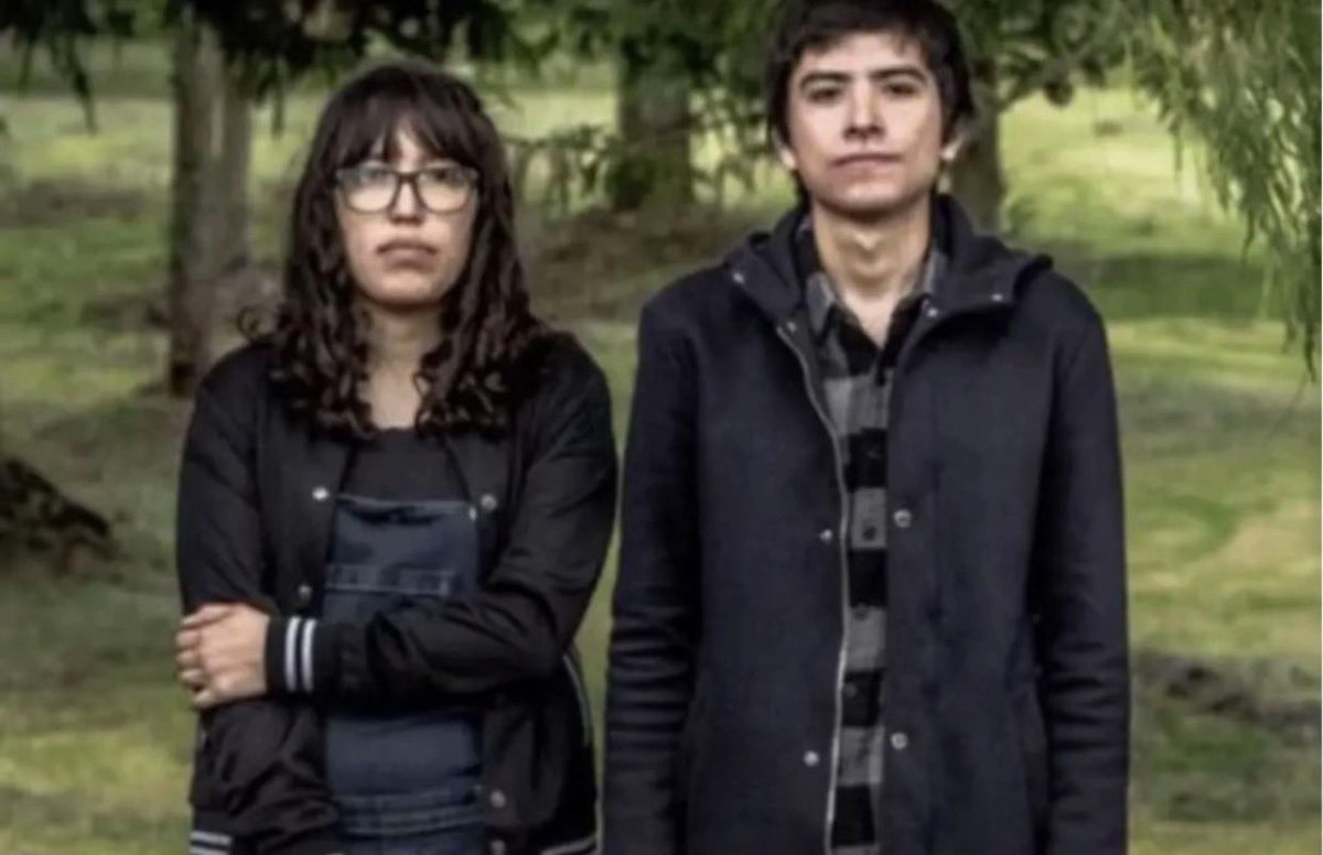 Artha_misa's tweet image. Jonathan Hernández (músico de Electric Mistakes) el violador en serie que drogaba a sus víctimas en complicidad de su novia Laura Perilla, quedó libre por vencimiento de términos. 
Les pido que me ayuden a difundir esta información para que no le suceda a ninguna otra mujer.