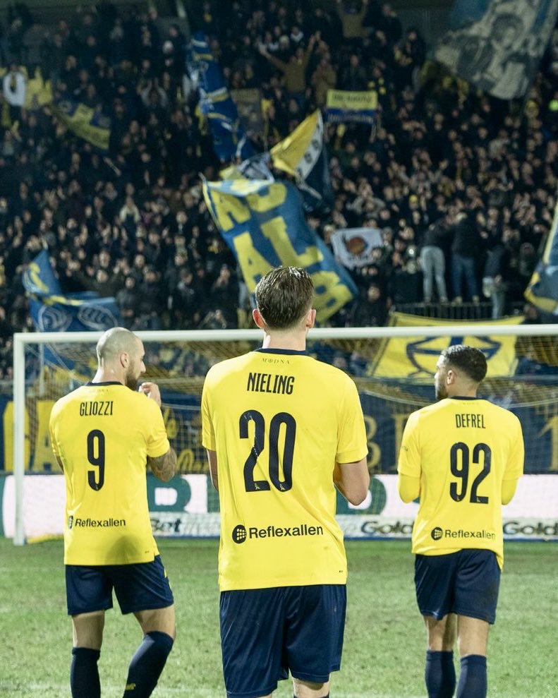 Modena_FC_1912's tweet photo. ๐ก๐ตโน๏ธ #ModPal 0-0 | Un punto a testa al Braglia
#DaiGialli #Modna https://t.co/TJeZsR3vaC