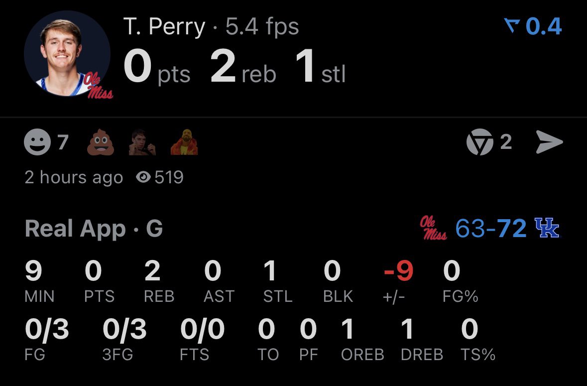 bigbluekodakk's tweet photo. COME OUTSIDEEEE @Travis_Perry11 💩🚮😭😭 https://t.co/UrCBEFVGxr