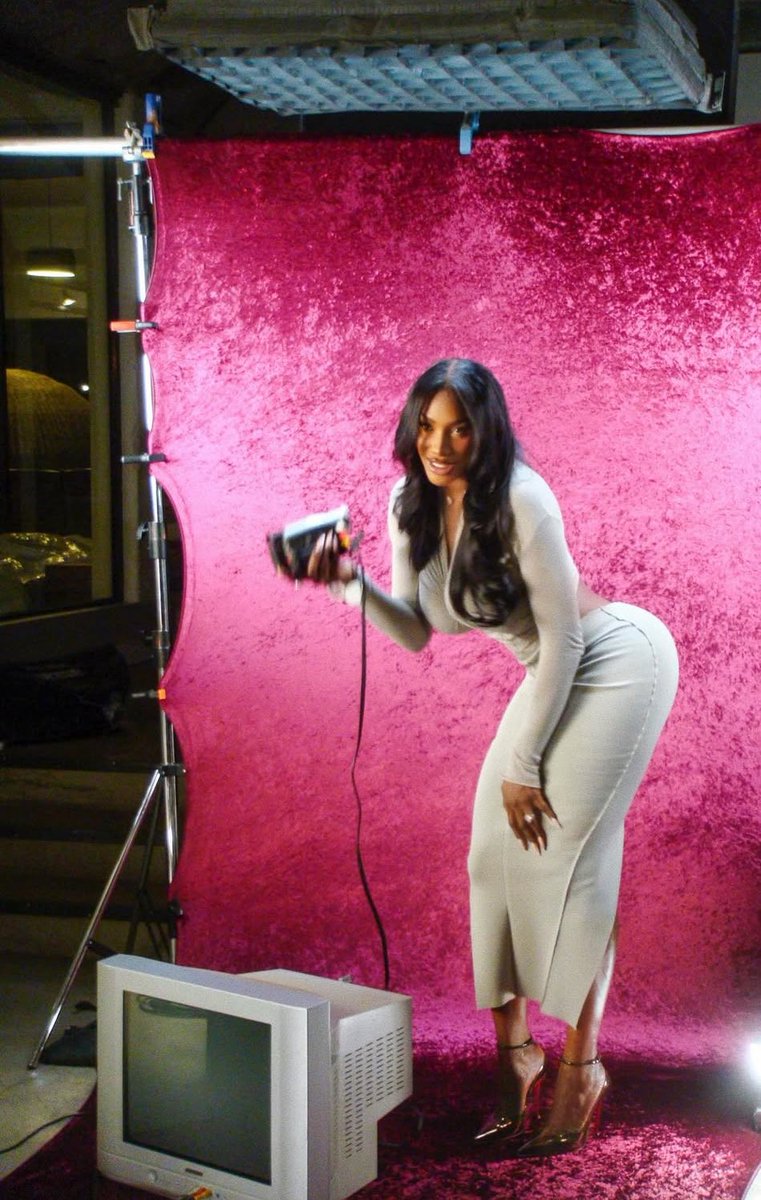 FCAyanakamura's tweet image. AYA LA FEMME QUE TU ES