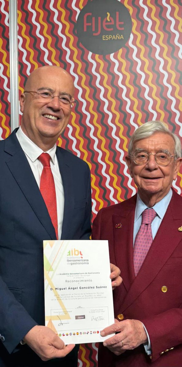 La Academia Iberoamericana de Gastronomía ha distinguido a Miguel Ángel González Suárez

fijet.es/actualidad-fij…

#AcademiaIberoamericanaDeGastronomía #GastronomíaIberoamericana #PeriodismoGastronómico #CulturaGastronómica #DivulgaciónCultural #IdentidadCultural