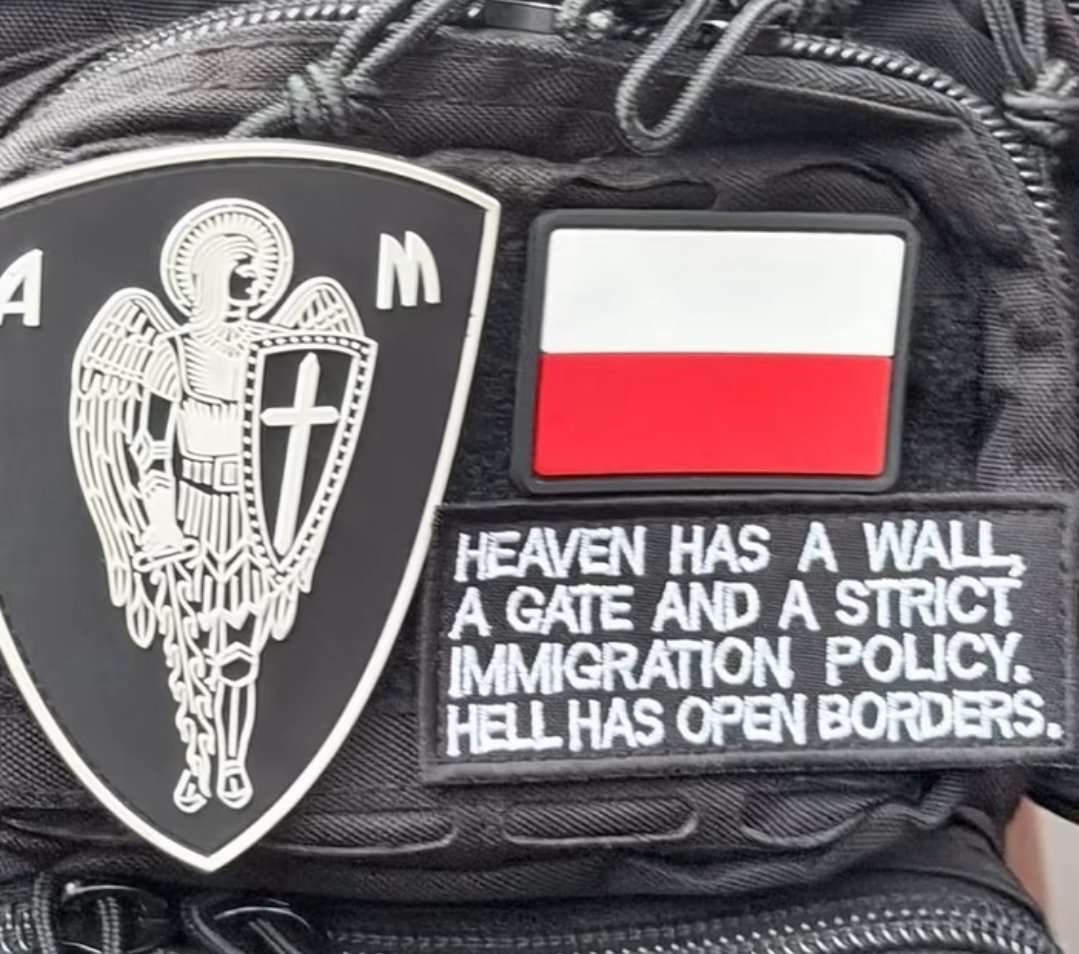 trad_west_'s tweet image. Poland everyone