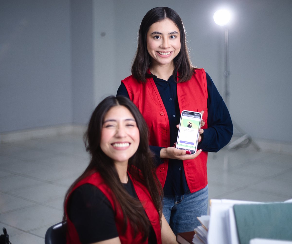 lavaexplosive's tweet photo. Nuestras actrices son de método 🔥
#lavamoments #produccionaudiovisual #videocorporativo #lavastudios https://t.co/5ml1PiC2kh