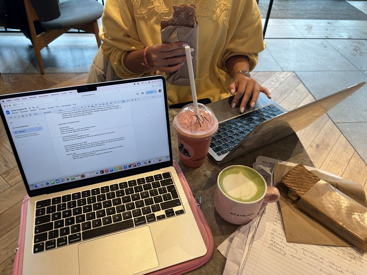 madeleine✶ tweet media