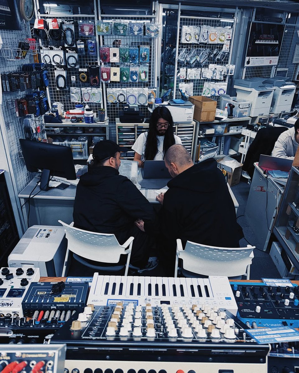 Trino DJ tweet media