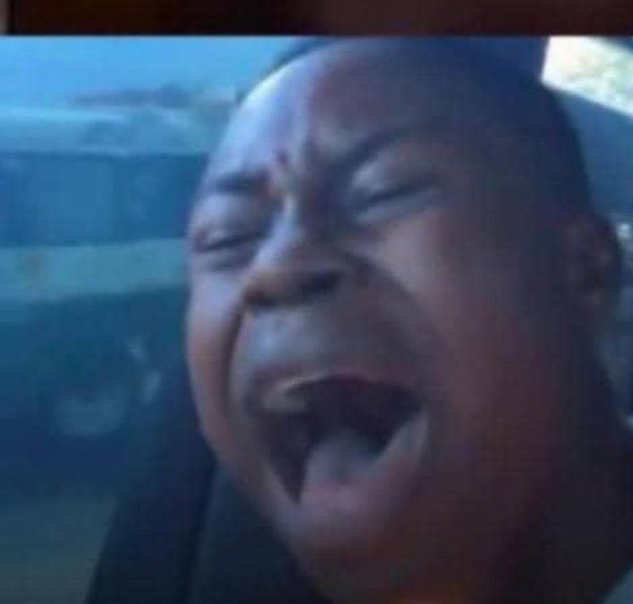 bigstepper_fx's tweet photo. @Cleverlydey4u This guy no be like person wey go graduate. In less than 1 year either he drop out of dem pursue am comot from uni https://t.co/ArapwMuyip