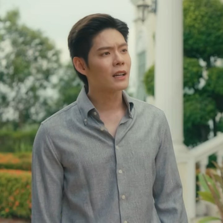 hifrom_flo's tweet image. Bro got out of hell and decided to ruin another lesbian relationship.