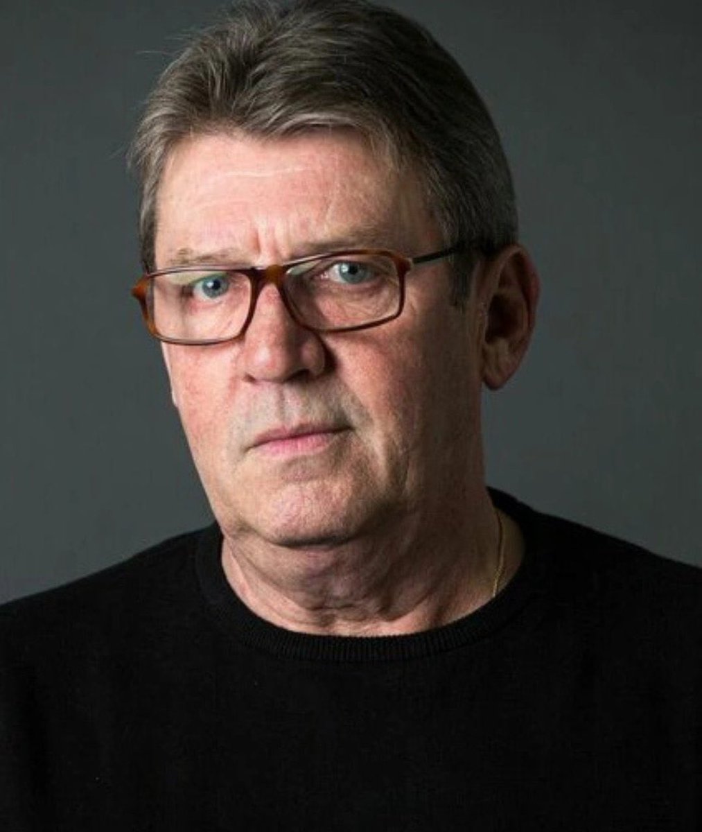 ToonHive's tweet image. Stefan Gossler has sadly passed away at the age of 71.

The German voice actor for Splinter, Cell, Monkey, King Julien and many more.