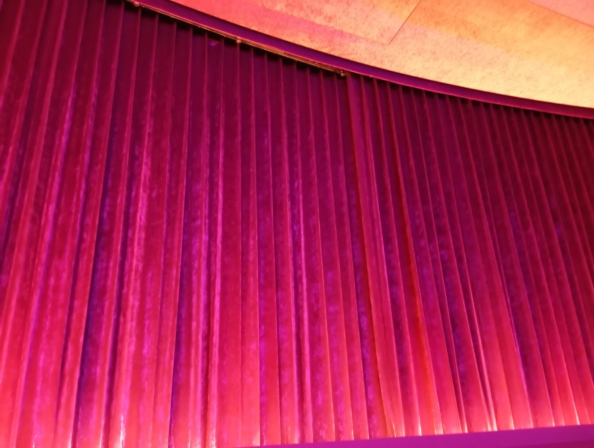 KitetsuRyuma's tweet image. Seated for Avatar 3