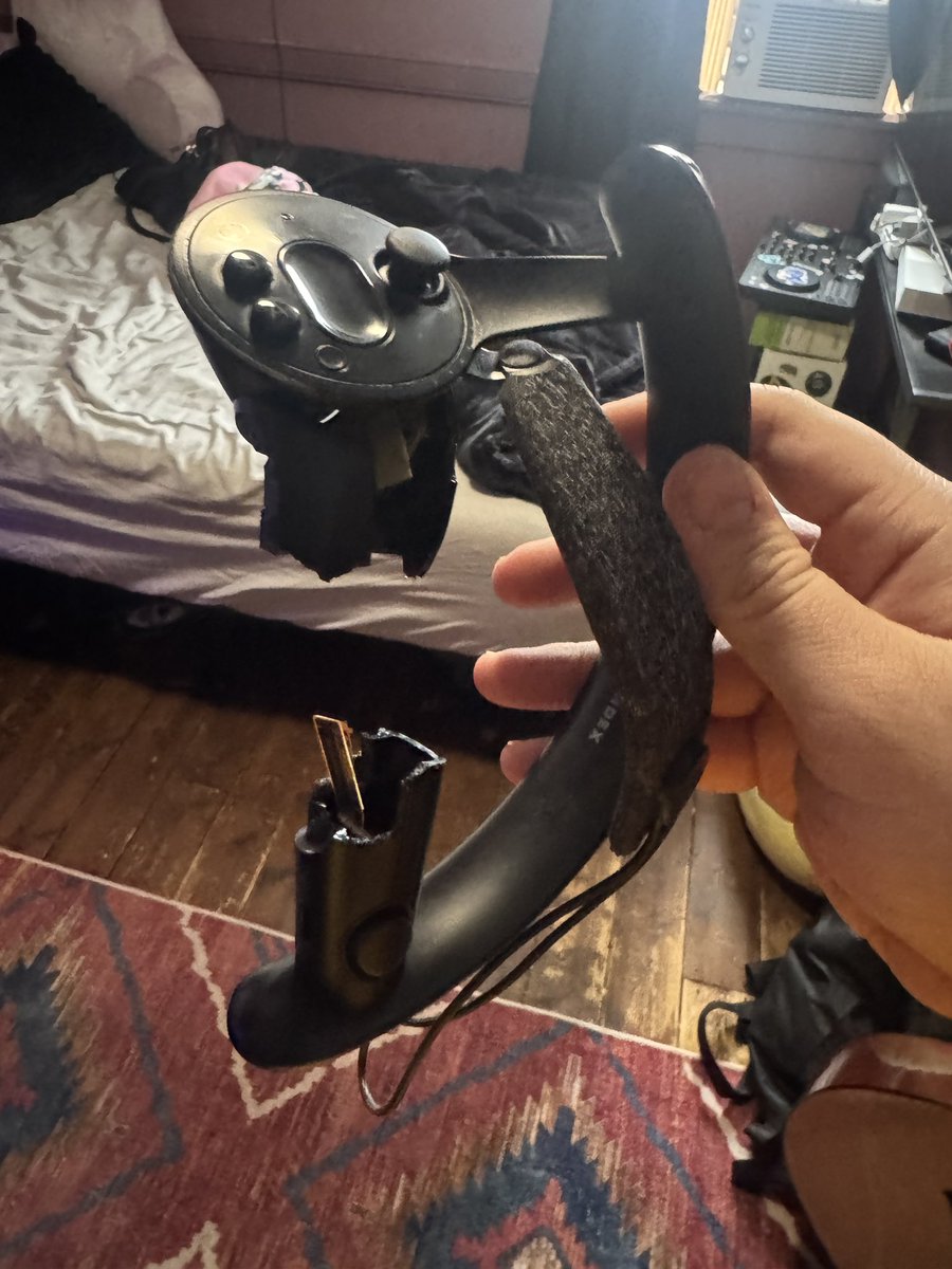 Elley 🔞 tweet media