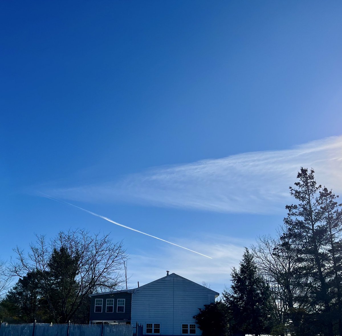 JordanaRose74's tweet photo. Active plane spraying 1/24/26 Ballston Lake, NY 1:54pm #chemtrails #stopsprayingus https://t.co/pEUALebqil