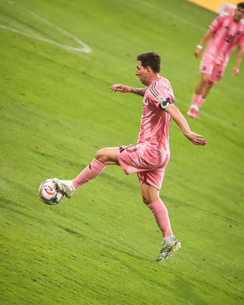 Misael Perez ψ tweet media