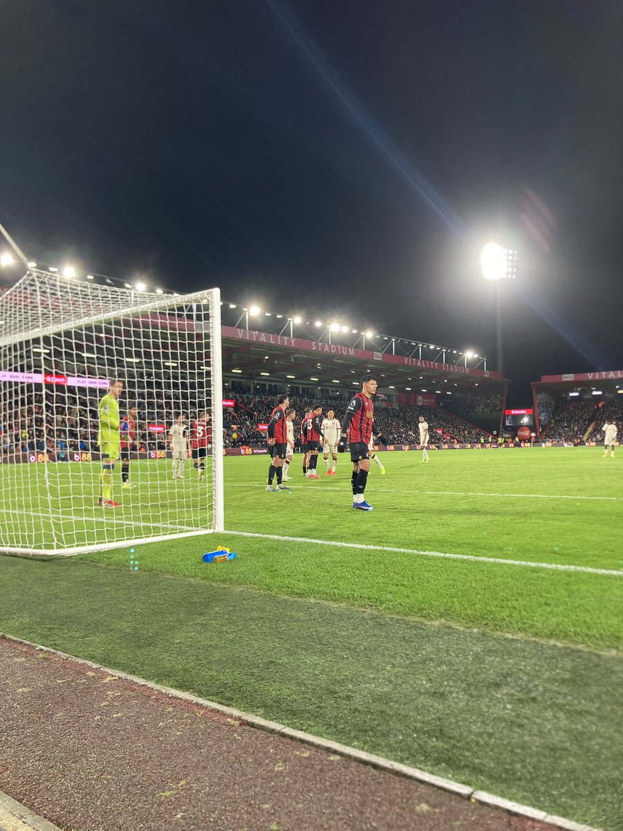 Slasherrrr's tweet photo. Bournemouth away with mates &amp; @setanta_sports. Bad trains, rain &amp; another injury-time defeat for Liverpool. Marvellous. #BOULIV https://t.co/F19QiQwpx0