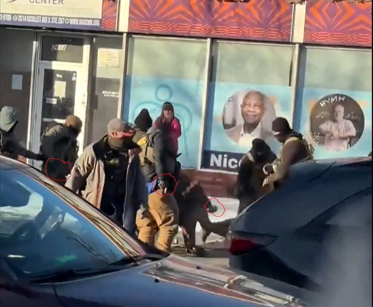 eholiman's tweet photo. @BrianK44316541 @thatjerkme @DropSiteNews I would agree, this angle from the front, and the one from the back shows that the ICE agents started backing away as a reaction to something he was doing. I am no expert, but a second before he was shot, it looked he reached for something, cuz he had something in his rt hand. https://t.co/ePJZynJ5qt