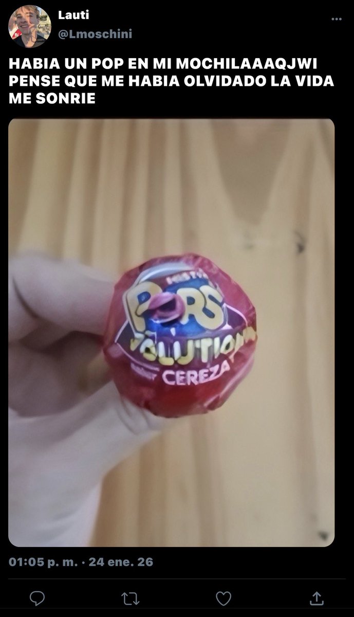 louudson's tweet photo. @sueerry91 26. 
[El pop es un chupetín de cereza con chicle adentro] https://t.co/sqlXBpzdEC